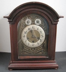 Antique Junghans Bracket (Auckland Model) clock 