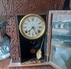 Antique Wm L Gilbert No. 24 Eastlake Mantel Clock Key Wind Chime not working