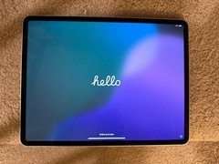Apple iPad  Pro (4th Gen) A1459  1 Terabyte, Wi-Fi + Cellular, 12.9" in  Silver