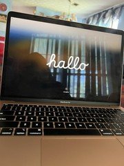 Apple MacBook Air 13" (2019) Gold Core i5 1.6GHz 8GB 128GB SSD USB-C
