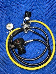 Aqualung Titan Regulators 2 Regs (Package Deal)