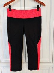 Athleta  Medium Ankle leggings  Pink Black cropped  Medium Shorts