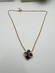 Authentic Van Cleef & Arpels Pure Alhambra Necklace Yellow Gold Black Onyx