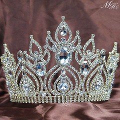 Awesome Beauty Pageant Crowns Clear Crystal Tiaras Gold Tone Brides Hair Jewelry