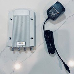AXIS M7014 4 Channel Video Encoder Analog to IP Network PoE w/power adapter