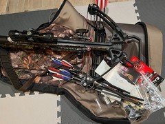 barnett raptor fx3 crossbow with a pull back device in good condition