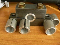 BARREL VISE       W/5    BUSHINGS      REM 700