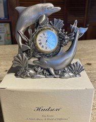 Beautiful Hudson Fine Pewter “Dolphin Duet Clock” 3610 NOS (4” x 4”) Quartz