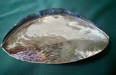 BEAUTIFUL VINTAGE LOS CASTILLO MEXICO SILVERPLATE BALL FEET TRAY W/ STONE RIM