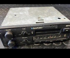 Blaupunkt ACR 2222 vintage car radio