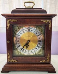 Bradford Clocks Ltd Weatherly PA USA Vintage Mantle Clock Battery Op Wood Brass