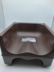 Cambro 200BC Dual Height Restaurant Booster Seat  Polyethylene Brown Plastic