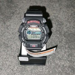 Casio G-SHOCK Digital Men’s Watch Shock-Resistant 200m Black Resin