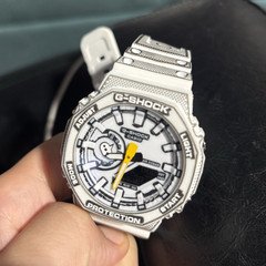 Casio G-SHOCK Men's Analog-Digital Shock-Resistant White Resin Strap Watch