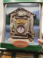 Cedar key Unlocked The Outdoors Time To Go Fishing Clock,Works.
