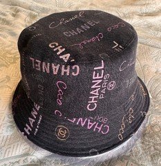 Chanel 22P Black Pink Purple Denim Graffiti CC Logo Sun Cloche Bucket Hat 