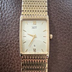 Citizen Elegance Rectangular Quartz Gold Tone Bracelet White Dial Roman/Stick