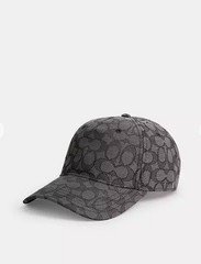 Coach Signature Jacquard Hat