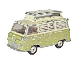 Corgi Toys 420 Ford Thames Airborne Caravan Olive Green Camper Die-cast Unboxed.