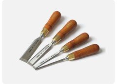 Czech Steel Premium 4 Pc ,6 1/4 12 1/2 20 3/4 26 1 Mm Chisels W/hornb Open Box