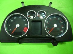 DAMAGED 2000-2006 Audi 1.8 TT Quattro MK1 Speedometer Instrument Cluster Gauges