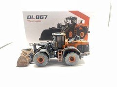 Develon DL867 Wheel Loader Metal Machines Muddy Version 1:50 DieCast Model