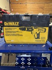 DeWalt DFD270SK Fully-Automatic .27 Caliber Powder Actuated Tool (Single Shot Ki