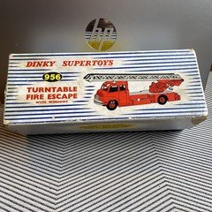 Dinky TURNTABLE FIRE ESCAPE 956  Boxed 1950s Original With Inserts