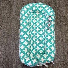 Dock A Tot Deluxe Plus Dock Baby Lounger 0-8 Months Emerald Isle Print w/case