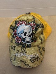 Don Ed Hardy Gold Glitter 90’s Women’s Baseball Cap Never Worn Never Worn New