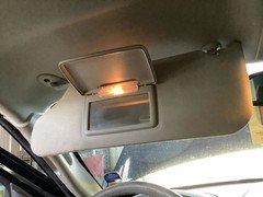 Driver Left Sun Visor With Illumination Fits 05-10 GRAND CHEROKEE 320306