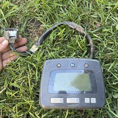 Early HONDA RANCHER 350 SCREEN/SPEEDOMETER AS IS LIKE NEW WORKS GREAT