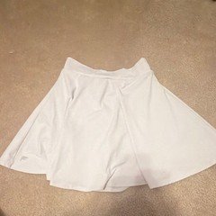 Fabletics Women’s White Knit Pull-On Stretch Skort, Solid Layered, M