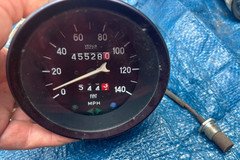 FIAT 124 SPIDER BEAUTIFUL TACHOMETER 140MPH Deep style