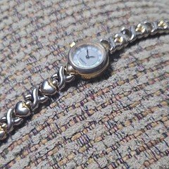 Fossil Swatch Lady Women's Analog Two-Tone Heart Link Bracelet White Dial