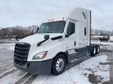 This is a picture showing 2021 Freightliner Cascadia T/A Sleeper Truck Tractor Detroit DD15 A/T bidadoo