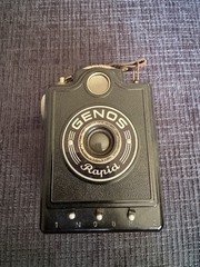 Genos Rapid Medium-Format Box Camera From 1950s With Leather Case