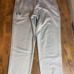 Gray under armour sweatpants