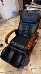 High-quality HTT (Human Touch Technology) massage chair