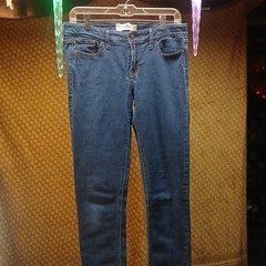 Hollister Men’s Blue Denim Straight Jeans 5-Pocket Button Fly Solid