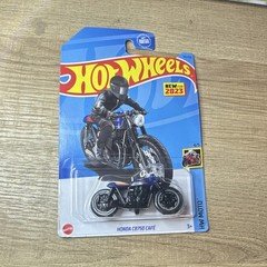Hot Wheels Honda CB750 Café HW Moto 1:64 Diecast Motorcycle 2023 Blue/White