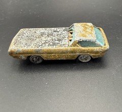 Hot Wheels Redline 1967 Deora in Gold Original Casting Made In Hong Kong