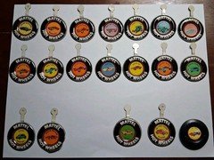 Hot Wheels Redline Badges Buttons Lot