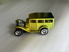 Hot Wheels Redline Classic 31’ Ford Woody Lime Yellow Restored Car 1969 Custom
