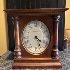 HOWARD MILLER MITCHELL MANTLE SHELF DESK AVE C WESTMINSTER CHIME CLOCK 630-144
