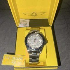 Invicta Pro Diver Men's Automatic Diver Watch SS Bracelet Black Bezel Date Box