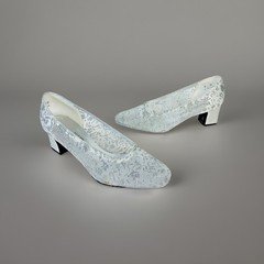Jacques Levine Retro 70s Cinderella Silver Mesh Pumps Sz 8 Heels USA Wedding
