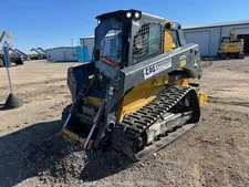 This is a picture showing 2020 John Deere 333G Skid Steer Track Loader Cab Crawler Aux Hyd -Parts/Repair