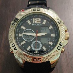 Kenneth Cole Reaction Men's Analog-Digital Quartz Tachymeter Watch Black/Gold