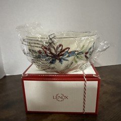 Lenox Winter Greetings Small 5" Dip/ Dessert Porcelain Bowl Christmas Holly New
